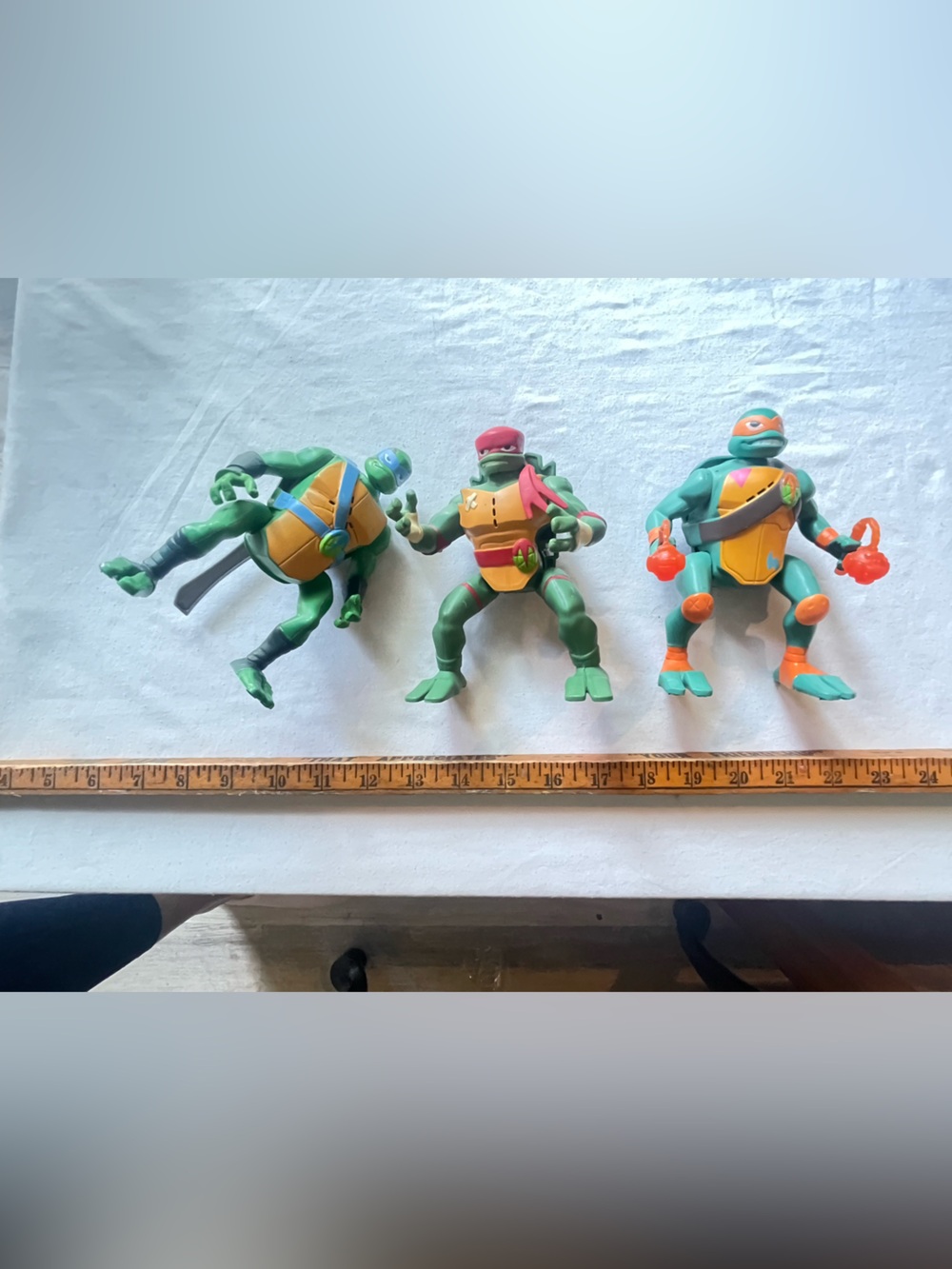 Lot of 3 Teenage Mutant Ninja Turtles action Figures